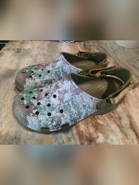 Mens Crocs